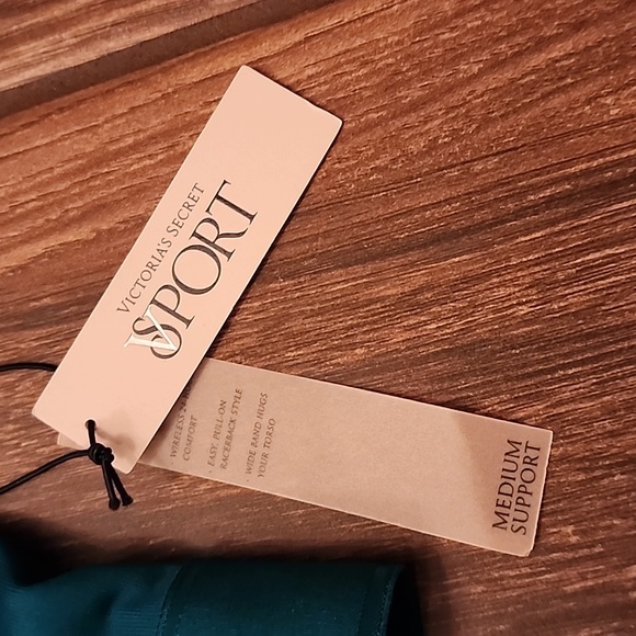 VICTORIA'S SECRET SPORT SIZE LARGE SPORTS BRA - Picture 3 of 4